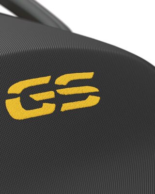 Na zdjęciu żółty emblemat GS na siedzeniu.