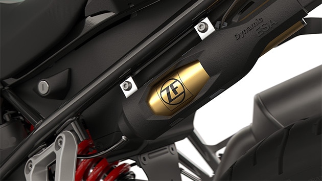 F 900 GS Adventure marki BMW Motorrad z Dynamic ESA