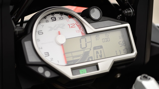 Wielofunkcyjna tablica przyrządów S 1000 XR.