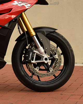 Aluminiowe felgi z wygiętym zaworem S 1000 XR