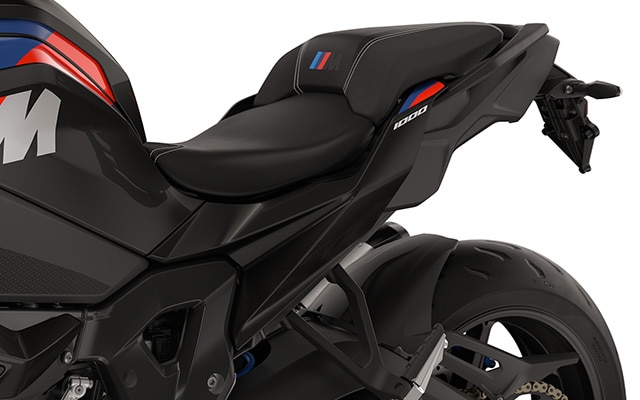 Szczupły tył i części frezowane motocykla M 1000 XR marki BMW Motorrad