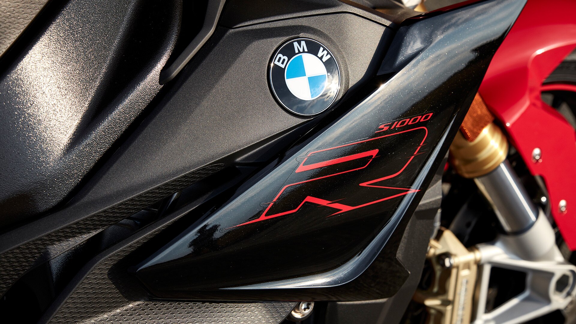 Logo „R” S 1000 R