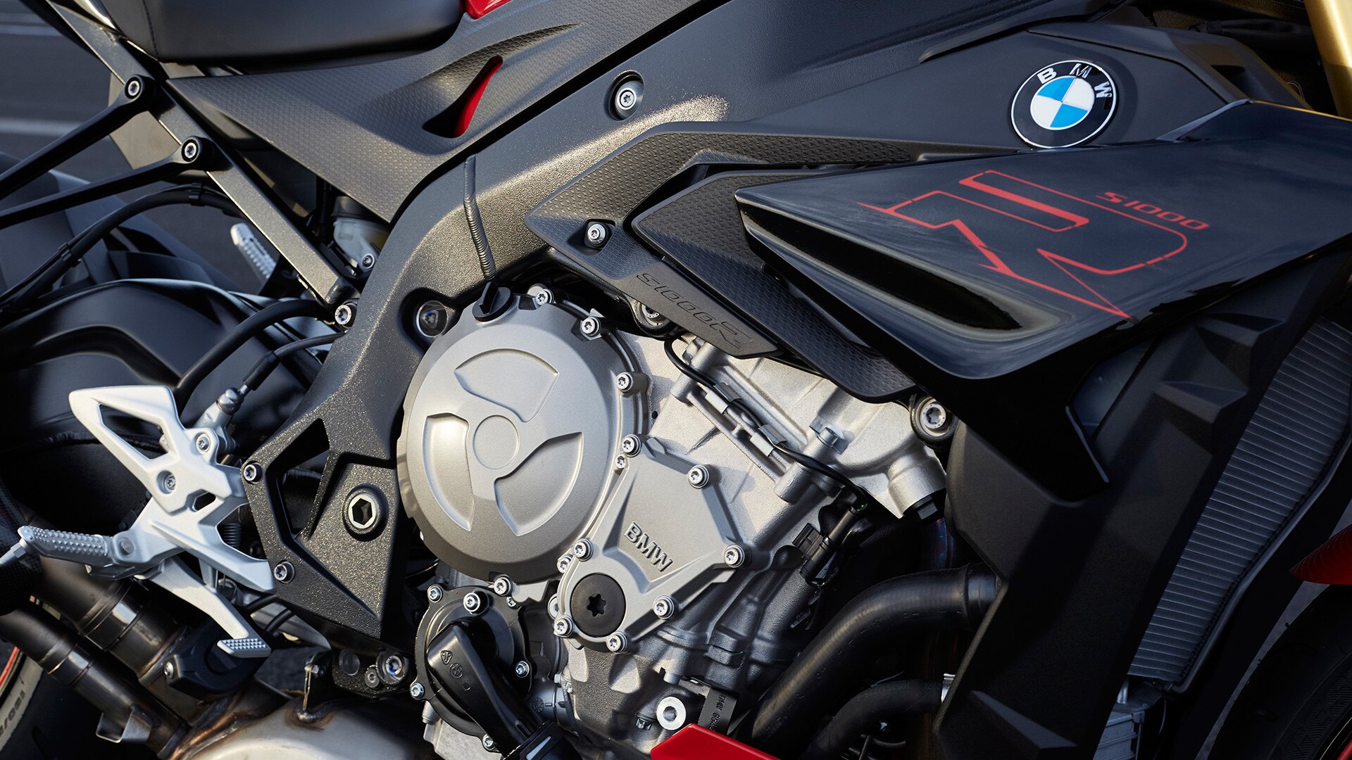 Ograniczony zestaw paneli owiewek S 1000 R