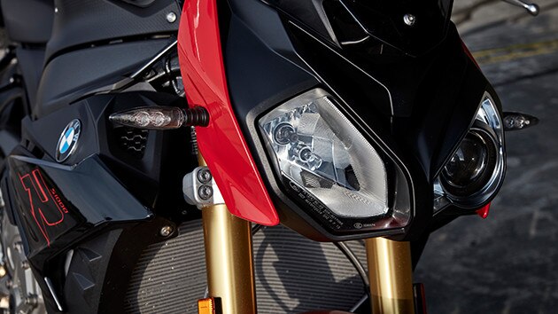 Charakterystyczny przód S 1000 R