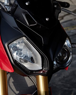 Charakterystyczny przód S 1000 R