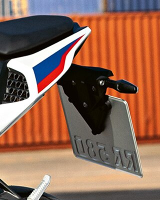 Tył nowego BMW RR