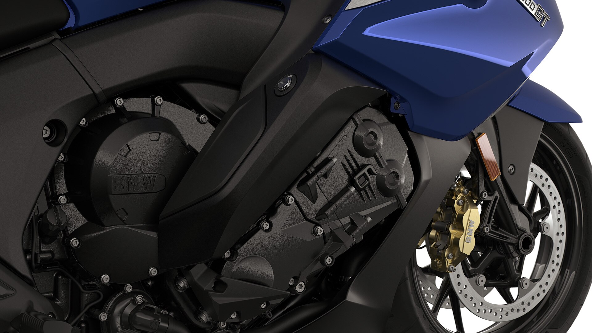 Zbliżenie na sześciocylindrowy silnik.