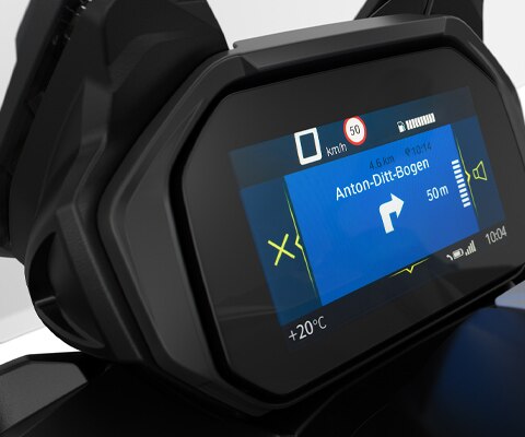 Na zdjęciu wyświetlacz TFT w systemie BMW Motorrad Connectivity.